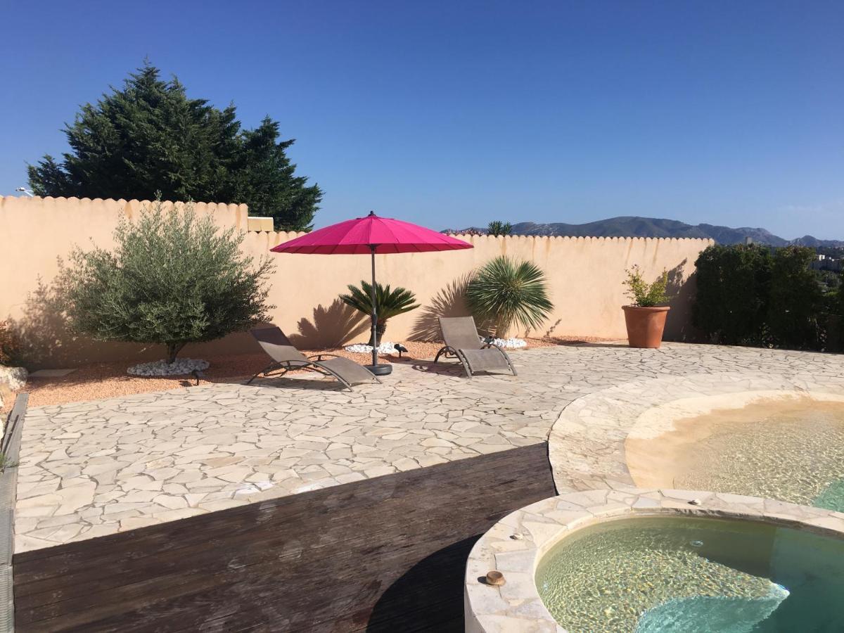 Chateau Gombert Marseille Exterior photo